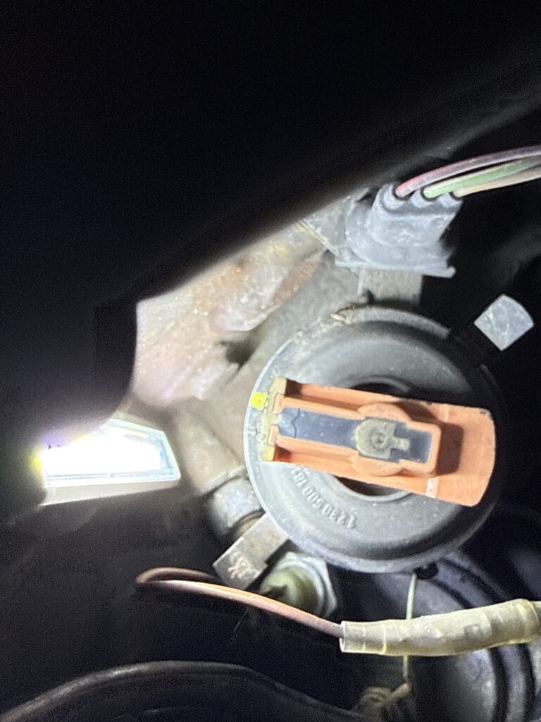 デスビ。1 番側。